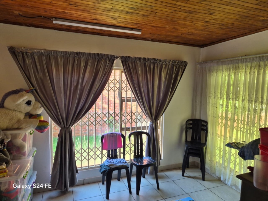 3 Bedroom Property for Sale in Safari Gardens North West